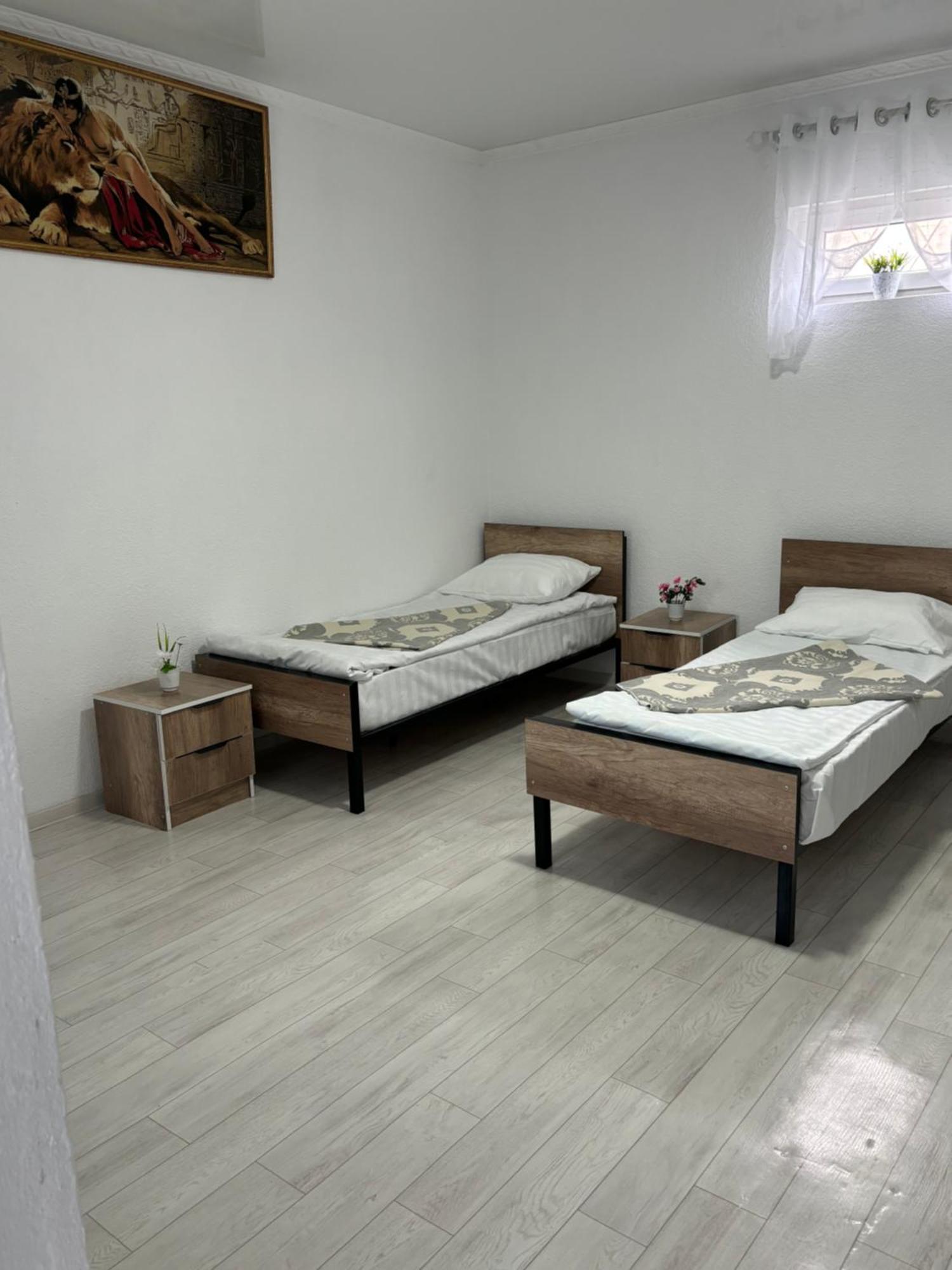 Hostel,Halal Хостел,Халал Tokmok Exterior photo