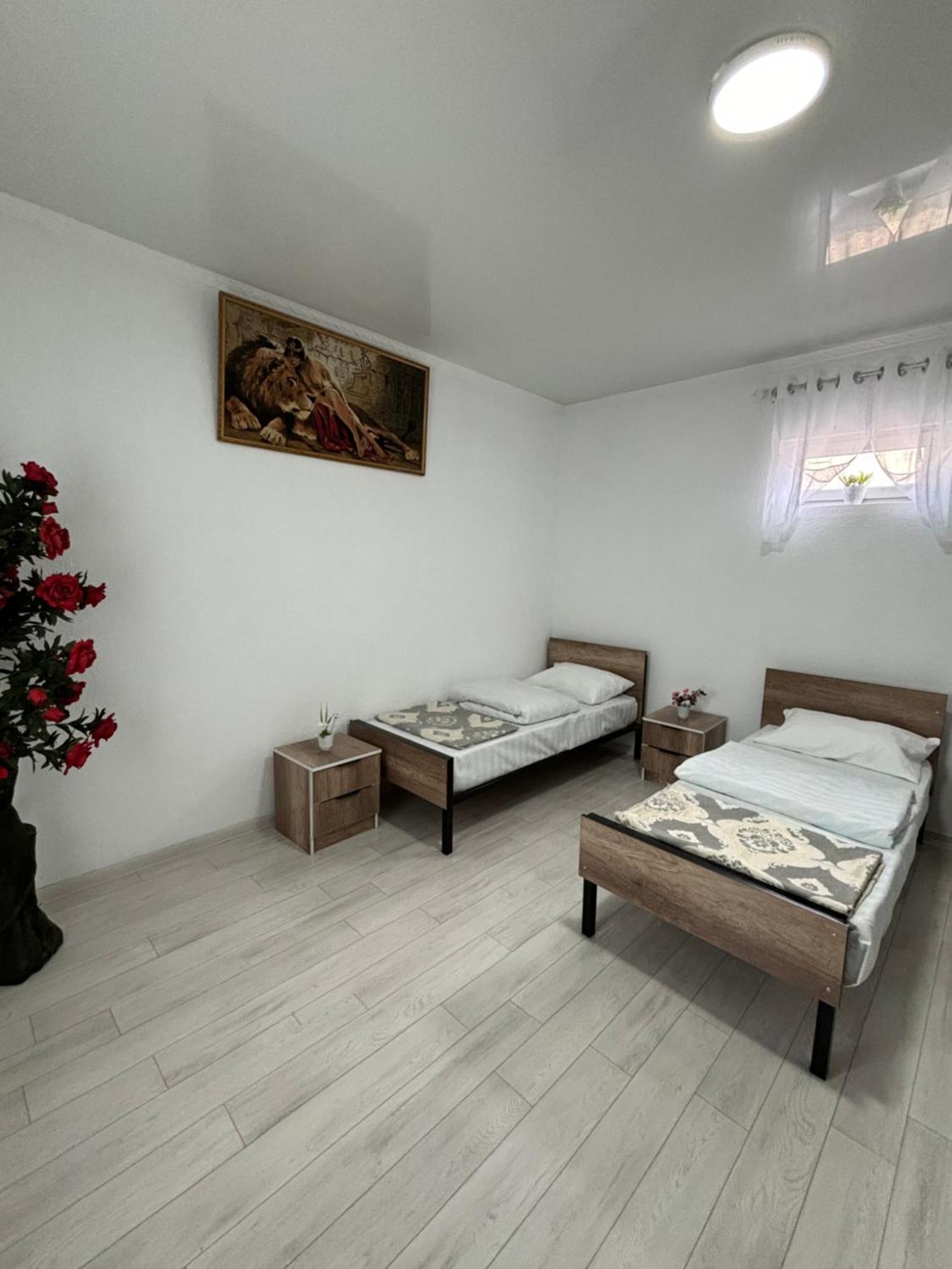Hostel,Halal Хостел,Халал Tokmok Exterior photo