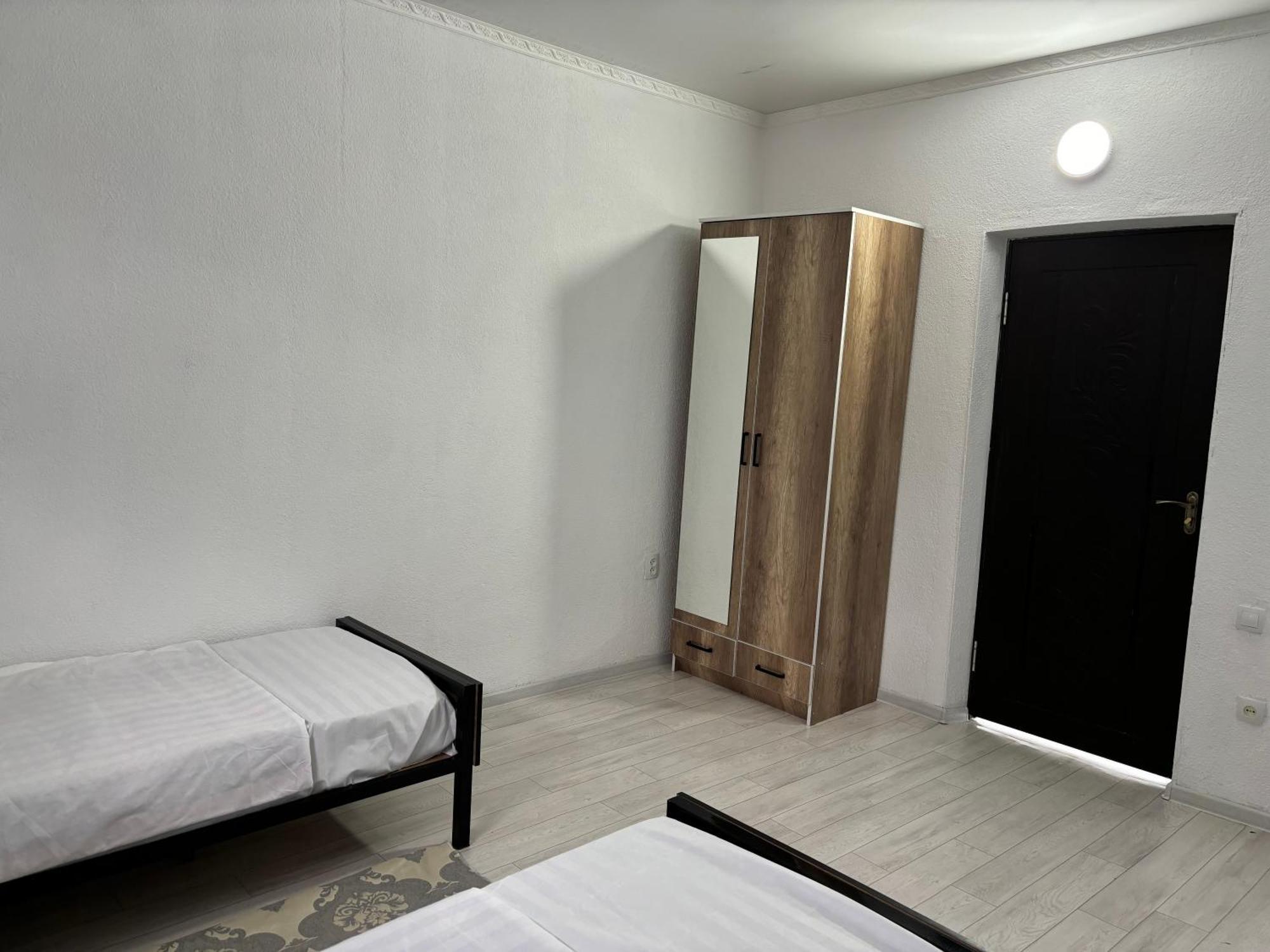 Hostel,Halal Хостел,Халал Tokmok Exterior photo