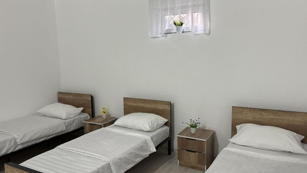 Hostel,Halal Хостел,Халал Tokmok Exterior photo